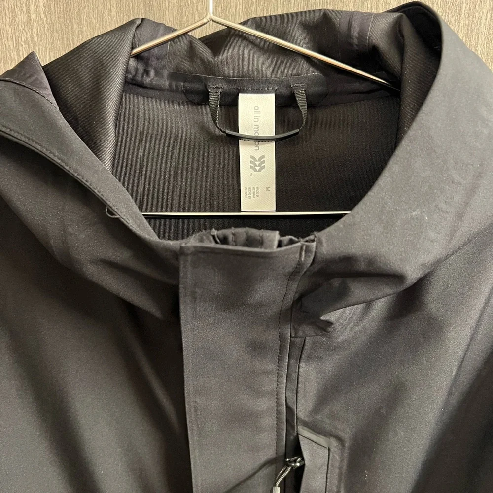 All in Motion- men’s waterproof rain shell jacket- black, M, Hooded - Picture 3 of 4